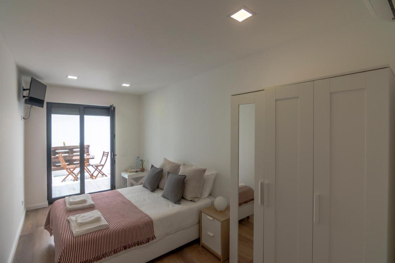 Beach & Sea Guesthouse エスピーニョ エクステリア 写真
